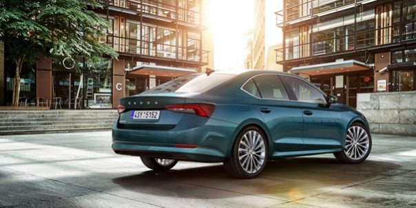 ŠKODA OCTAVIA ZÍSKÁVÁ TITUL